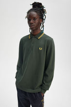 Load image into Gallery viewer, Fred Perry Night Green / Gold Tipped Long Sleeve Polo
